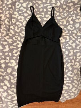 Windsor Black Spaghetti-Strap Midi Dress